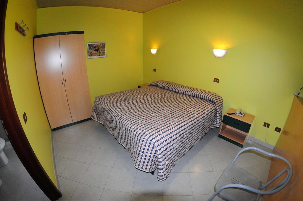 Residence Eden Park Aosta Room photo